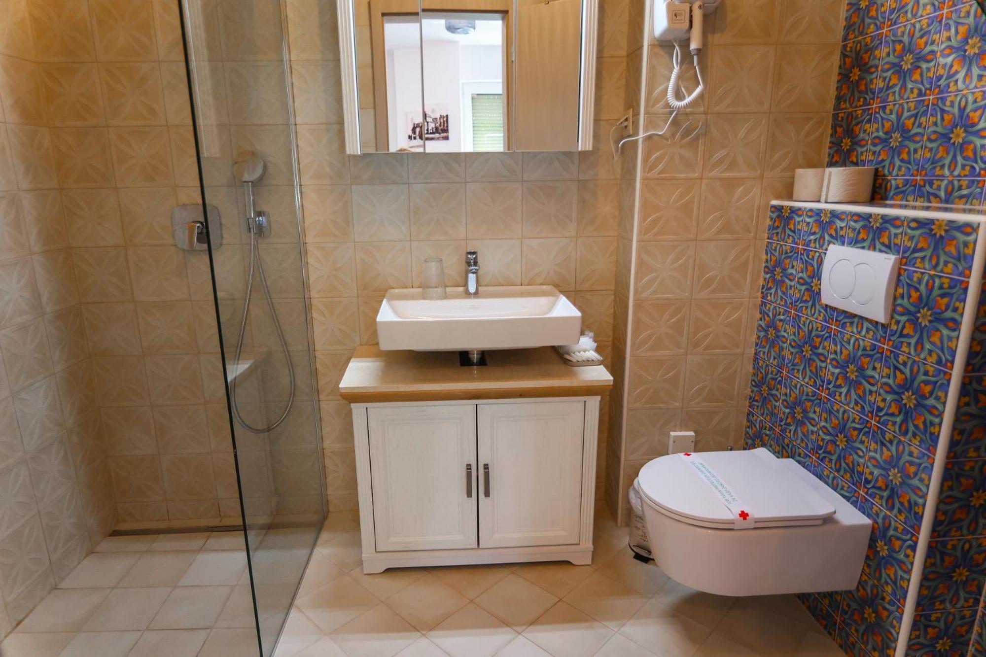 Apart Hotel Asteria Ljubljana Luaran gambar