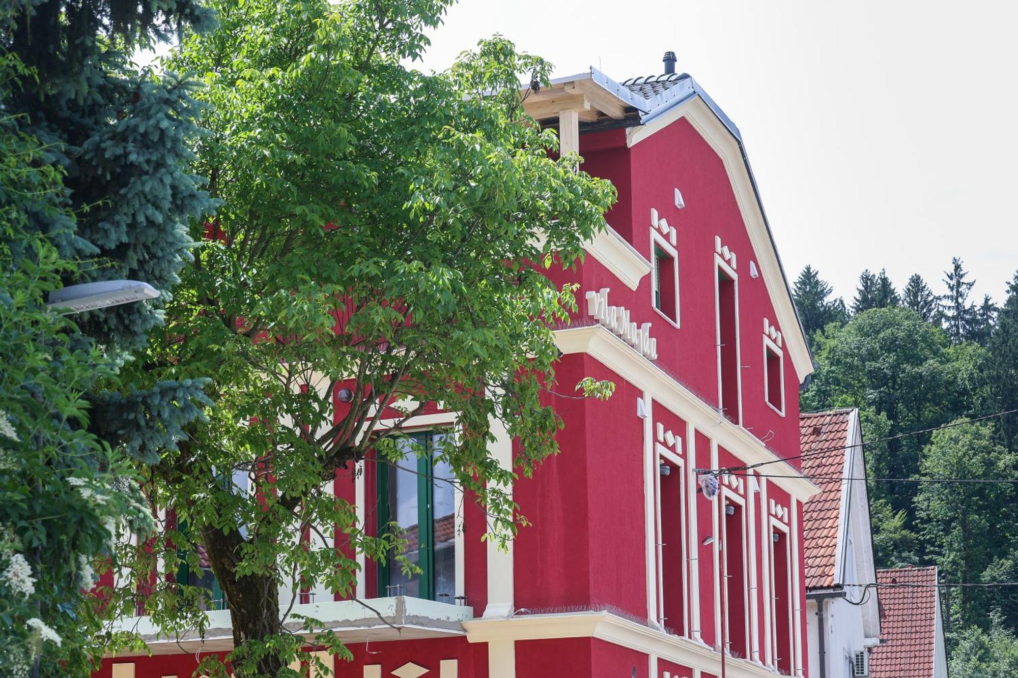 Apart Hotel Asteria Ljubljana Luaran gambar